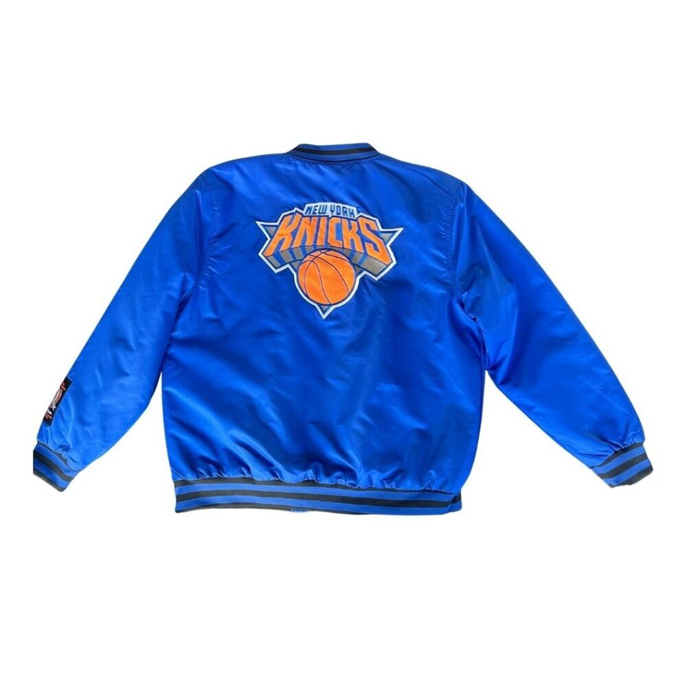 New York Knicks Satin Jacket - Iconic Blue Streetwear - Picture 7 of 7